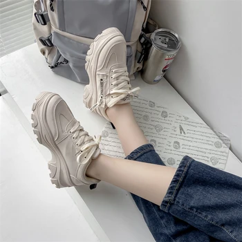 Женская повседневная обувь Новые весенние модные белые кроссовки Женская обувь на плоской подошве на платформе со шнуровкой Дышащие женские кроссовки