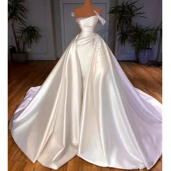 Атласное Церковное свадебное платье 2024, Элегантное Винтажное Платье с жемчугом на одно плечо, Свадебные платья для невест, Белое Платье Трапециевидной формы, Арабский Дубай, Vestido