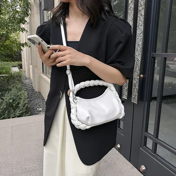 Новая простая женская плиссированная сумка через плечо из цельной искусственной кожи на одно плечо, модные классические повседневные универсальные сумки для хранения в пригородных поездах 4